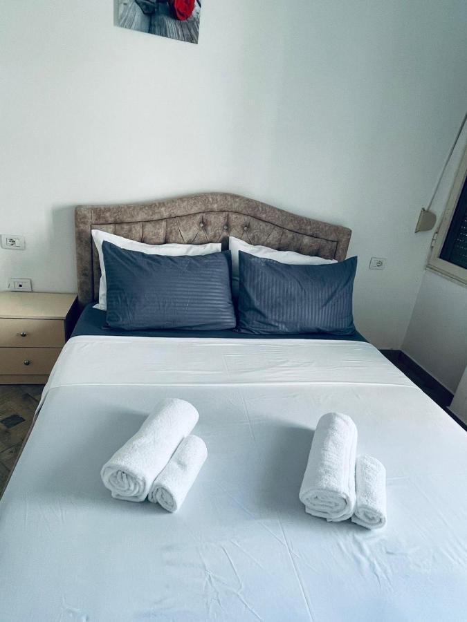 Lungomare Holiday Apartments ดูร์เรส ภายนอก รูปภาพ