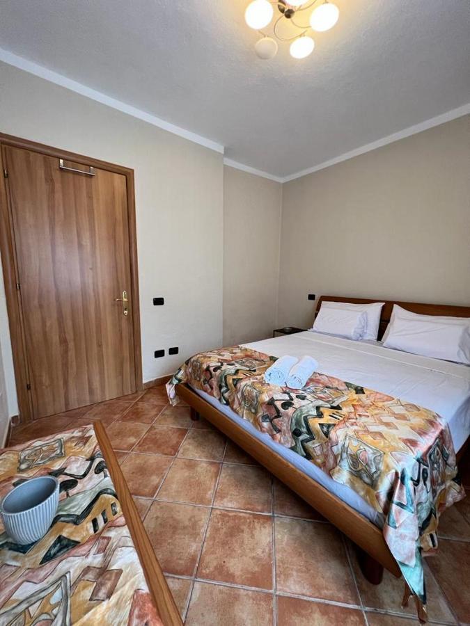 Lungomare Holiday Apartments ดูร์เรส ภายนอก รูปภาพ